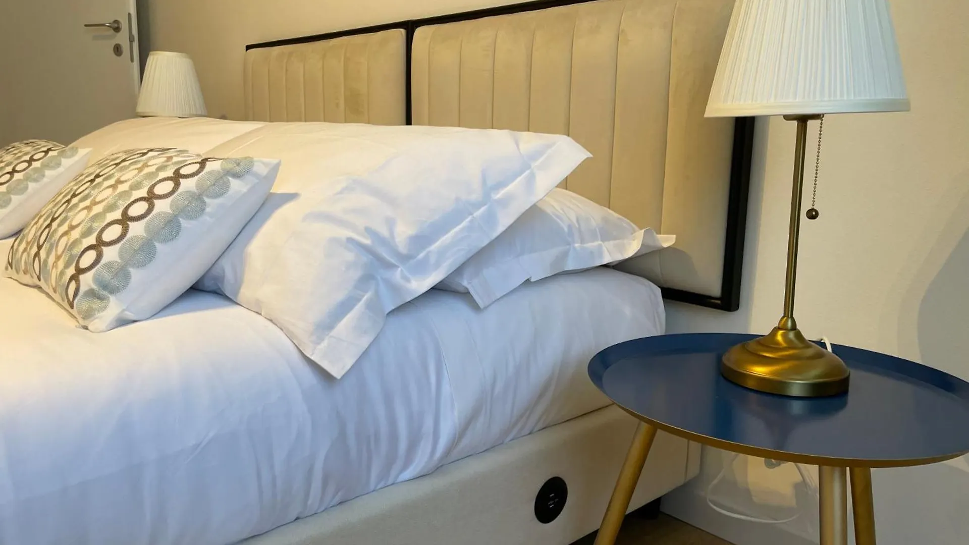 Apartment Mico Elegante E Raffinato Trilocale Appartamento Milan