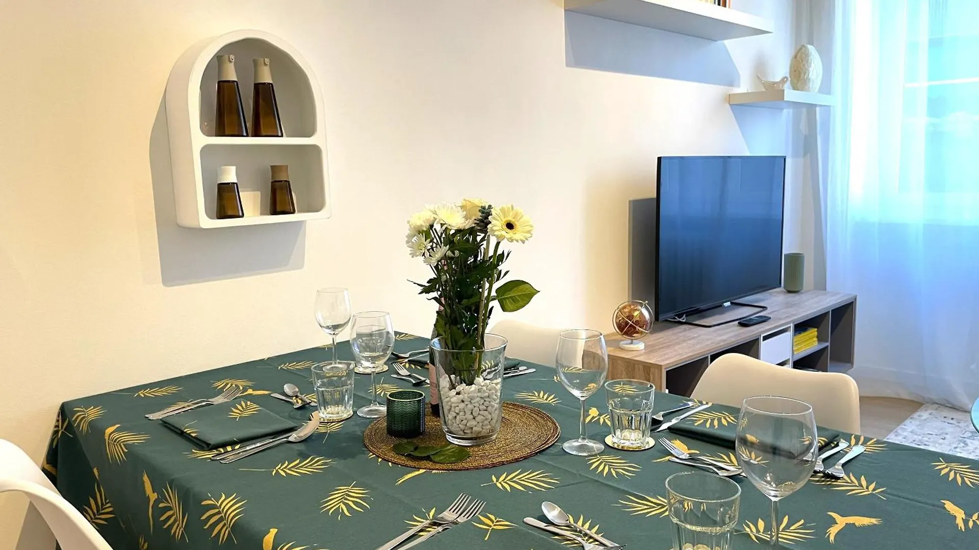 Apartment Mico Elegante E Raffinato Trilocale Appartamento Milan